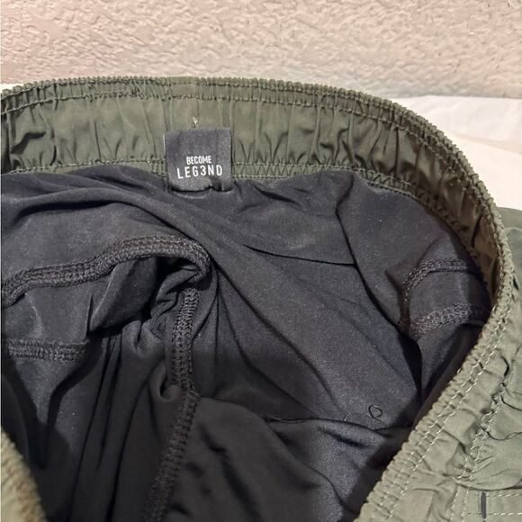 Leg3nd Green Draw string shorts large - Picture 5 of 8